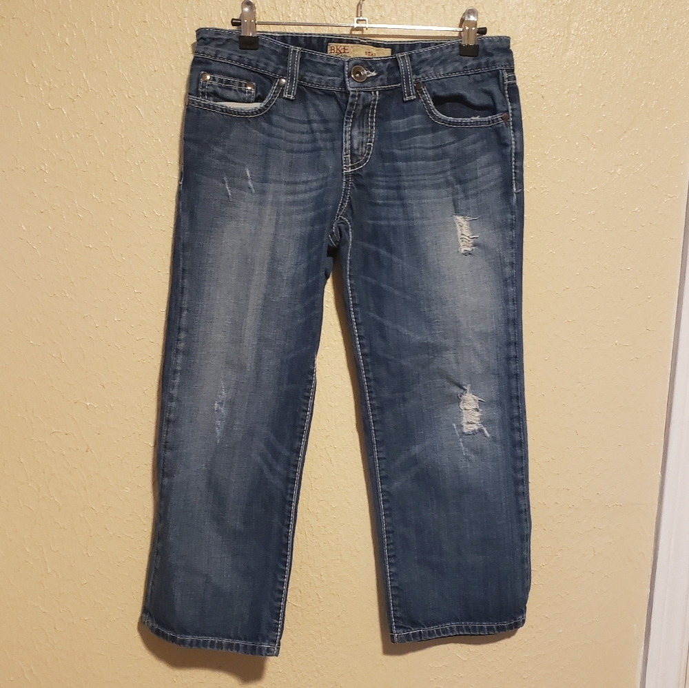 BKE Denim Star Distressed Capris Size 28